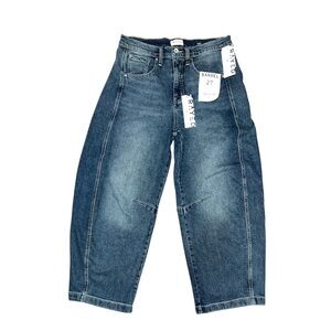 577. Sz 30. FRAYED Barrel  ankle jeans NWT